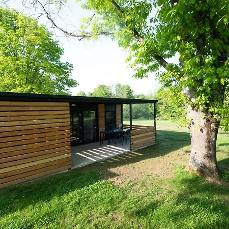 Sindi's Tiny House By Kolpa River Holiday home